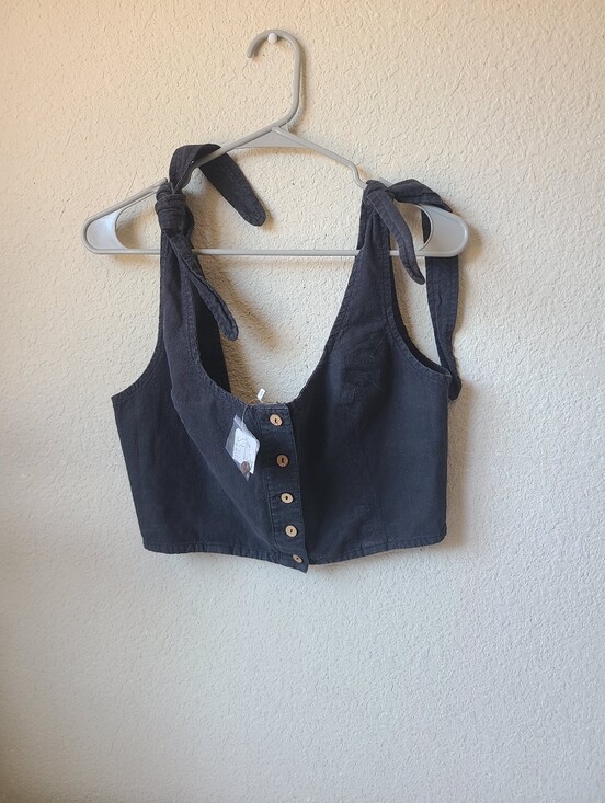 Free People Tops - Free People Button-Front Tie-Strap Crop Size S